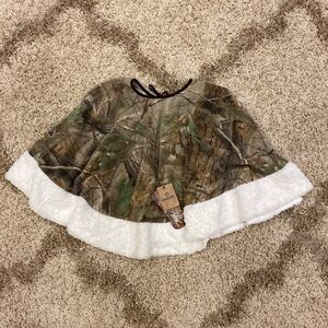 Magellan Realtree APG Camo Christmas Tree Skirt